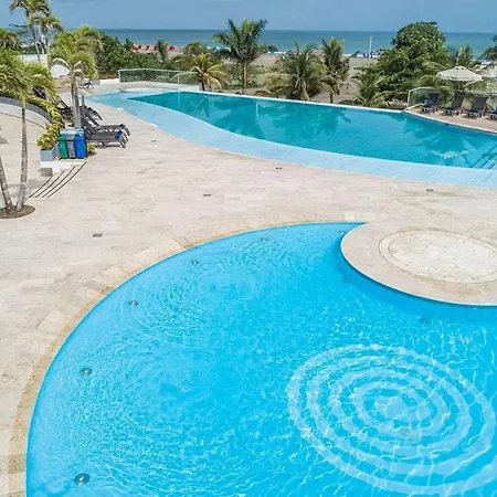 En A Pasos De La Playa * Cartagena